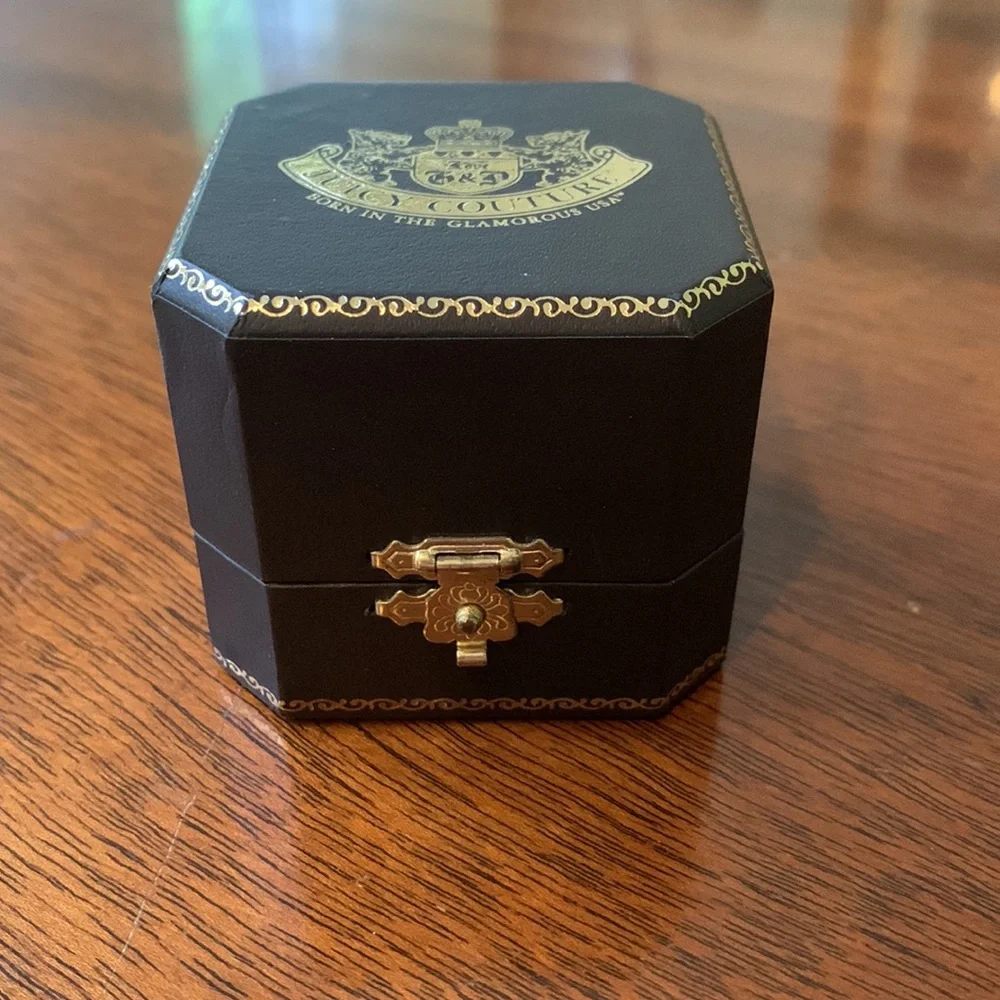 Y2K Juicy Couture Tennis Racquet Charm in Original Box - Picture 4 of 6